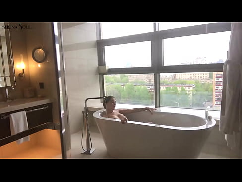 ❤️ Valtava babe runkkaa intohimoisesti pilluaan kylpyhuoneessa ❤️❌ Porno at fi.rassadakubani.ru ❤